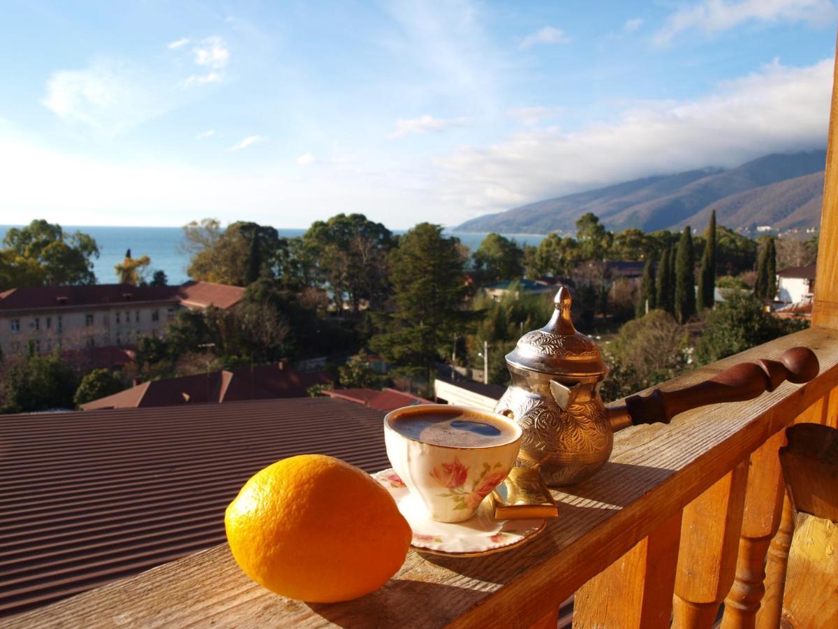 Эко-Отель Гагра Gagra Buitenkant foto