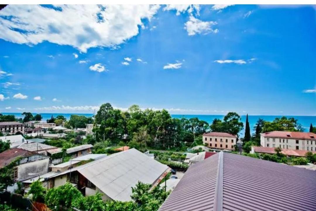 Эко-Отель Гагра Gagra Buitenkant foto